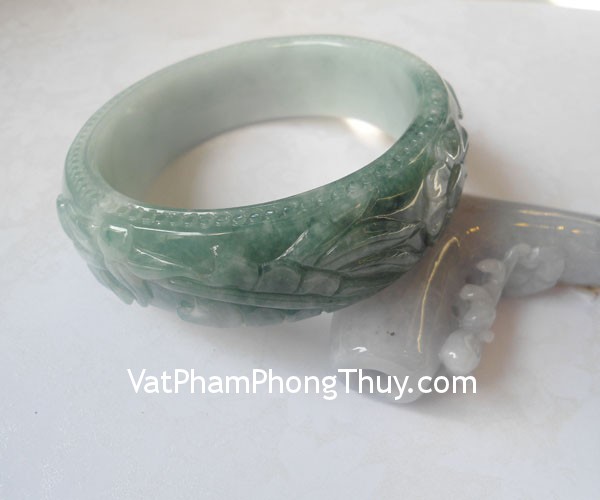 vong ban ngoc phi thuy s927 02 Vòng đeo tay phong thủy ngọc quý Phỉ Thúy nguyên bản chạm tinh xảo sức khỏe dồi dào S927