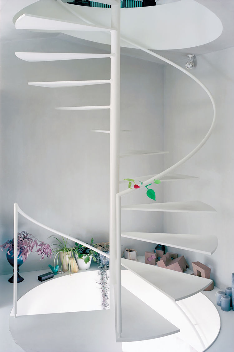 AD Breathtaking Spiral Staircase Designs 31 Cùng nhìn qua những mẫu cầu thang xoắn đẹp mỹ mãn