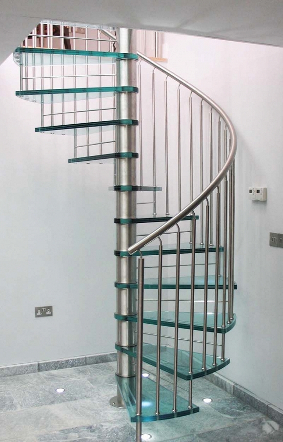 ad breathtaking spiral staircase designs 05 ngoisao.vn Cùng nhìn qua những mẫu cầu thang xoắn đẹp mỹ mãn