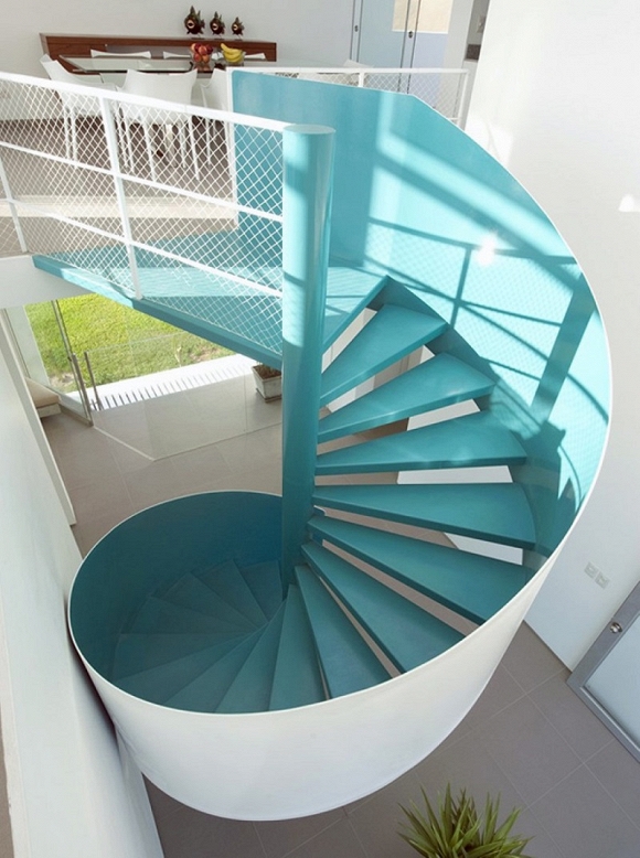 ad breathtaking spiral staircase designs 12 ngoisao.vn Cùng nhìn qua những mẫu cầu thang xoắn đẹp mỹ mãn