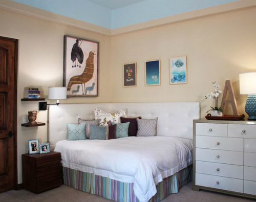 cozy corner bed for small spac 6406 8419 1405315998 Bạt mí bí kíp kê giường tận dụng góc phòng ngủ