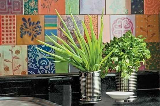 colorful kitchen backsplash ideas 37 554x367 Chia sẻ những mẫu thiết kế nhà bếp đẹp hoàn hảo